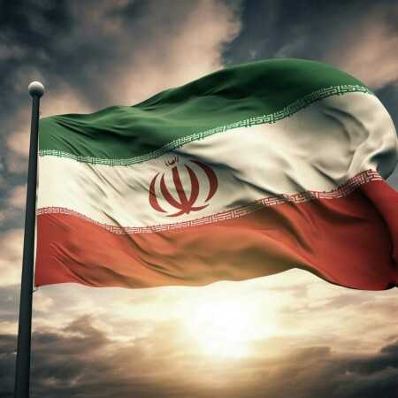 معین اگر ایران بجز ویران سرا نیست