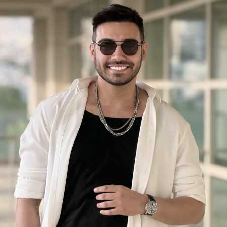 سینا درخشنده عشق