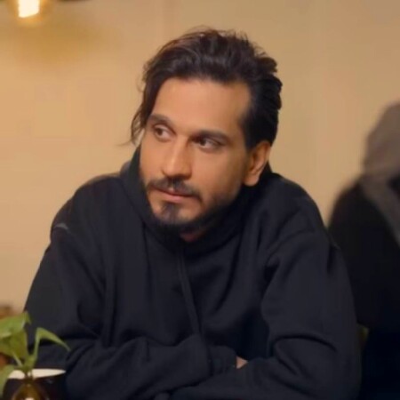 آهنگ یه ذره کمتر از خدا یه ذره بیشتر از خودم