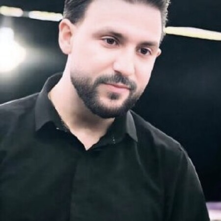 دانلود آهنگ مصطفی ابراهیمی آخ چه بی نقصه گلم داره میرقصه گلم