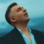 دانلود آهنگ علیرضا طلیسچی عکسات توی قاب تو اتاق همه جا هست