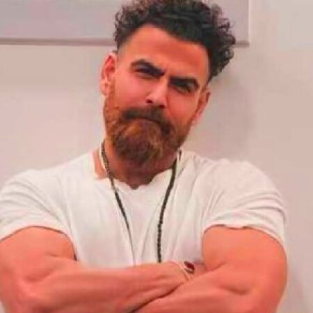 دانلود آهنگ معین زد دیگه تو بغلت جا برام نیست