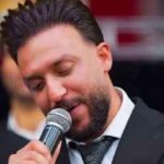 دانلود آهنگ مصطفی ابراهیمی هنوزم تو چشات برق چشای نوجوونیته
