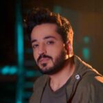 دانلود آهنگ مجتبی دربیدی سپردمت دست خدا هواتو داره